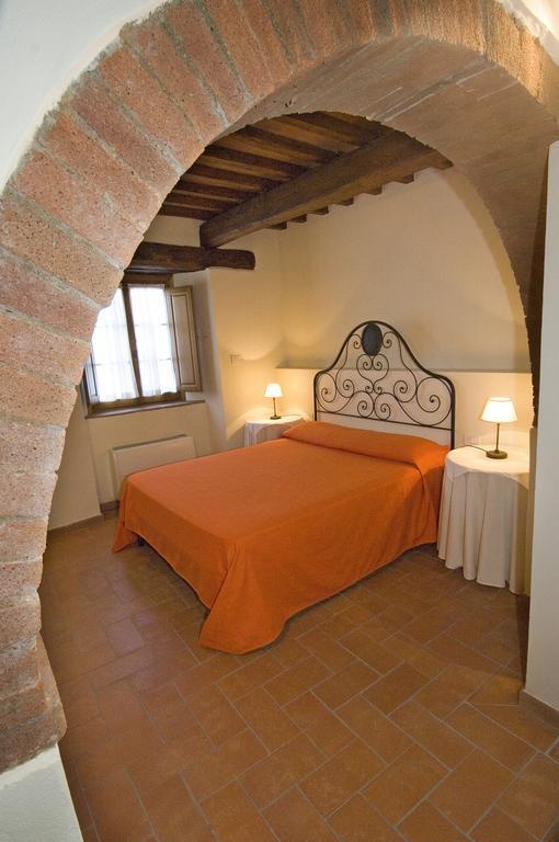 Agriturismo Campo Lungo San Donato in Poggio Værelse billede