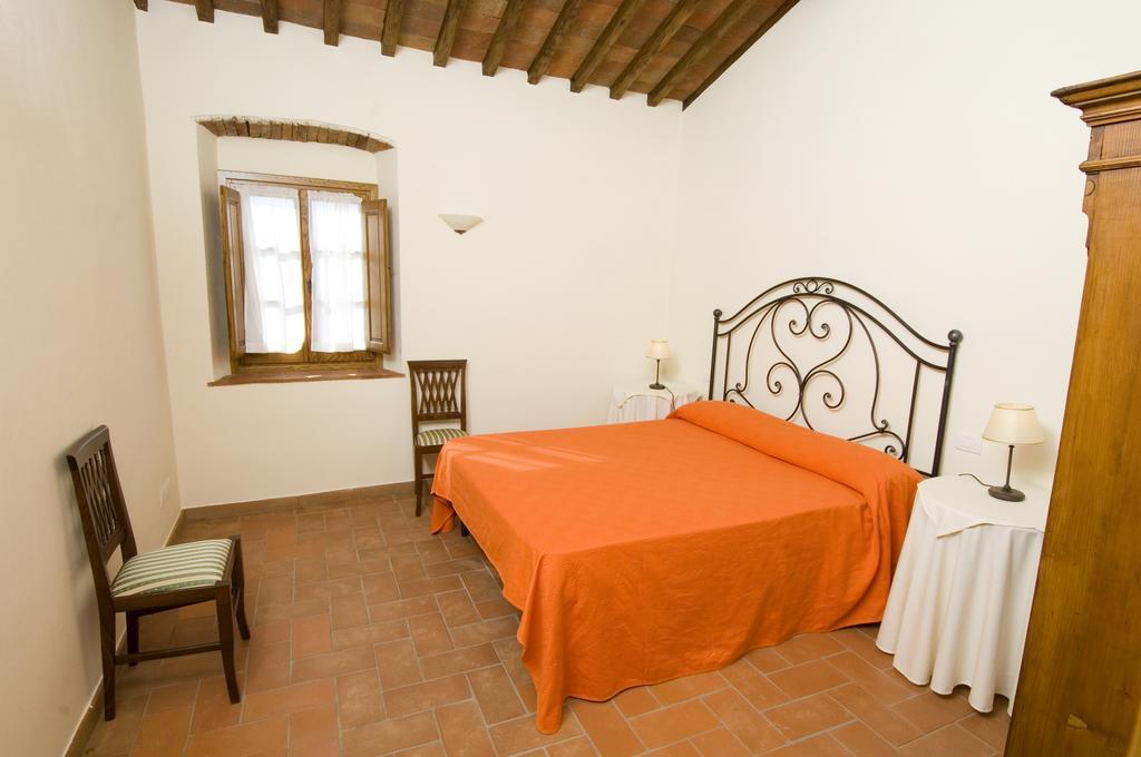 Agriturismo Campo Lungo San Donato in Poggio Værelse billede