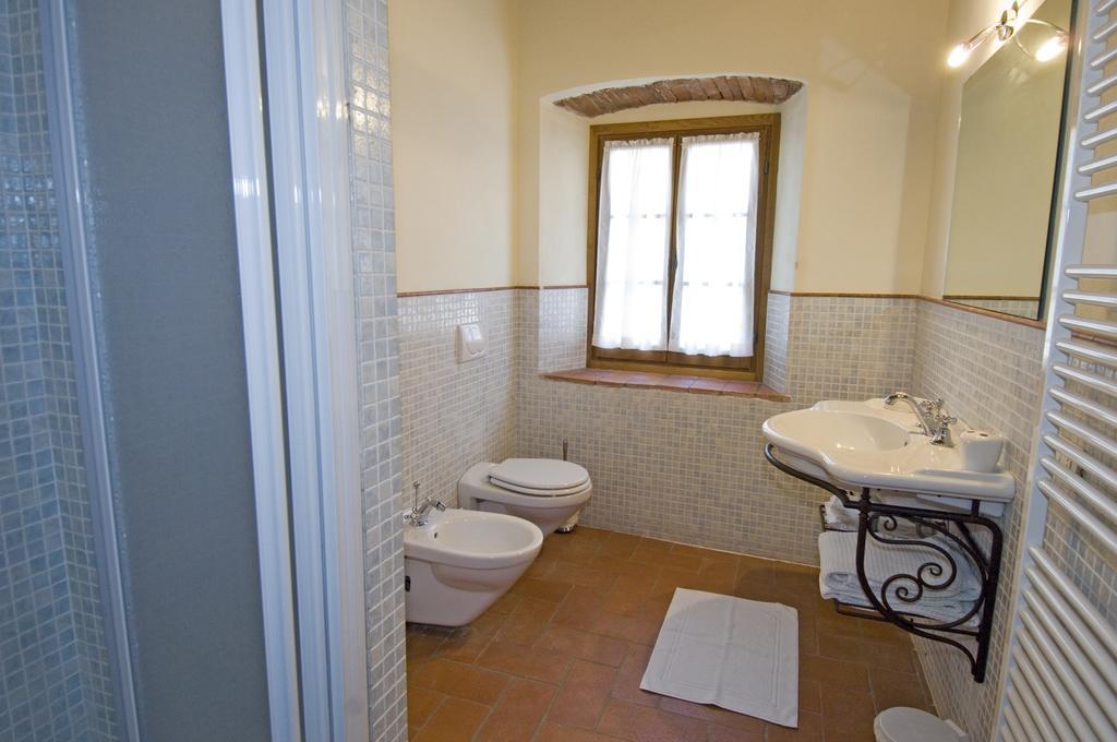 Agriturismo Campo Lungo San Donato in Poggio Værelse billede