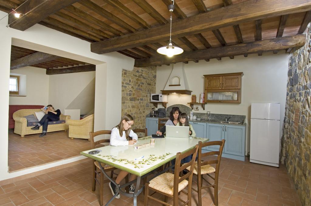 Agriturismo Campo Lungo San Donato in Poggio Værelse billede